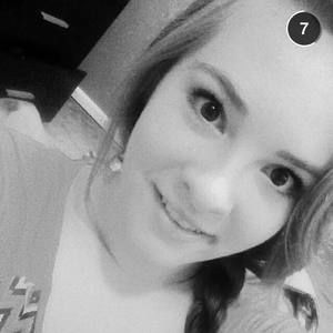 Meet your Posher, Hailey